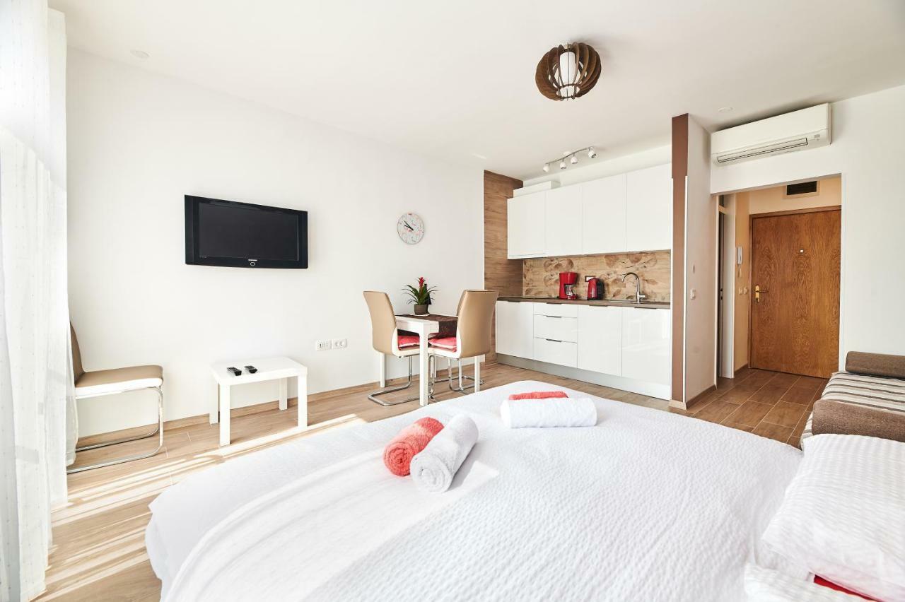 Studio Apartman Lena ウマグ エクステリア 写真